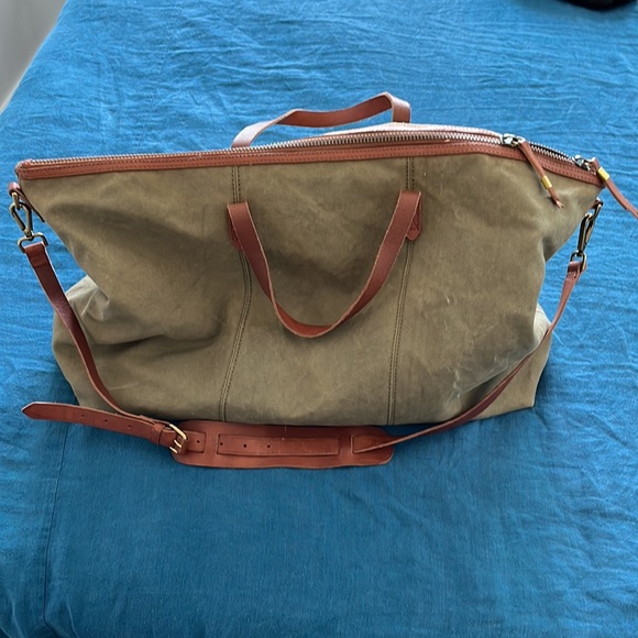 Madewell Handbags - Madewell Canvas Weekender Bag